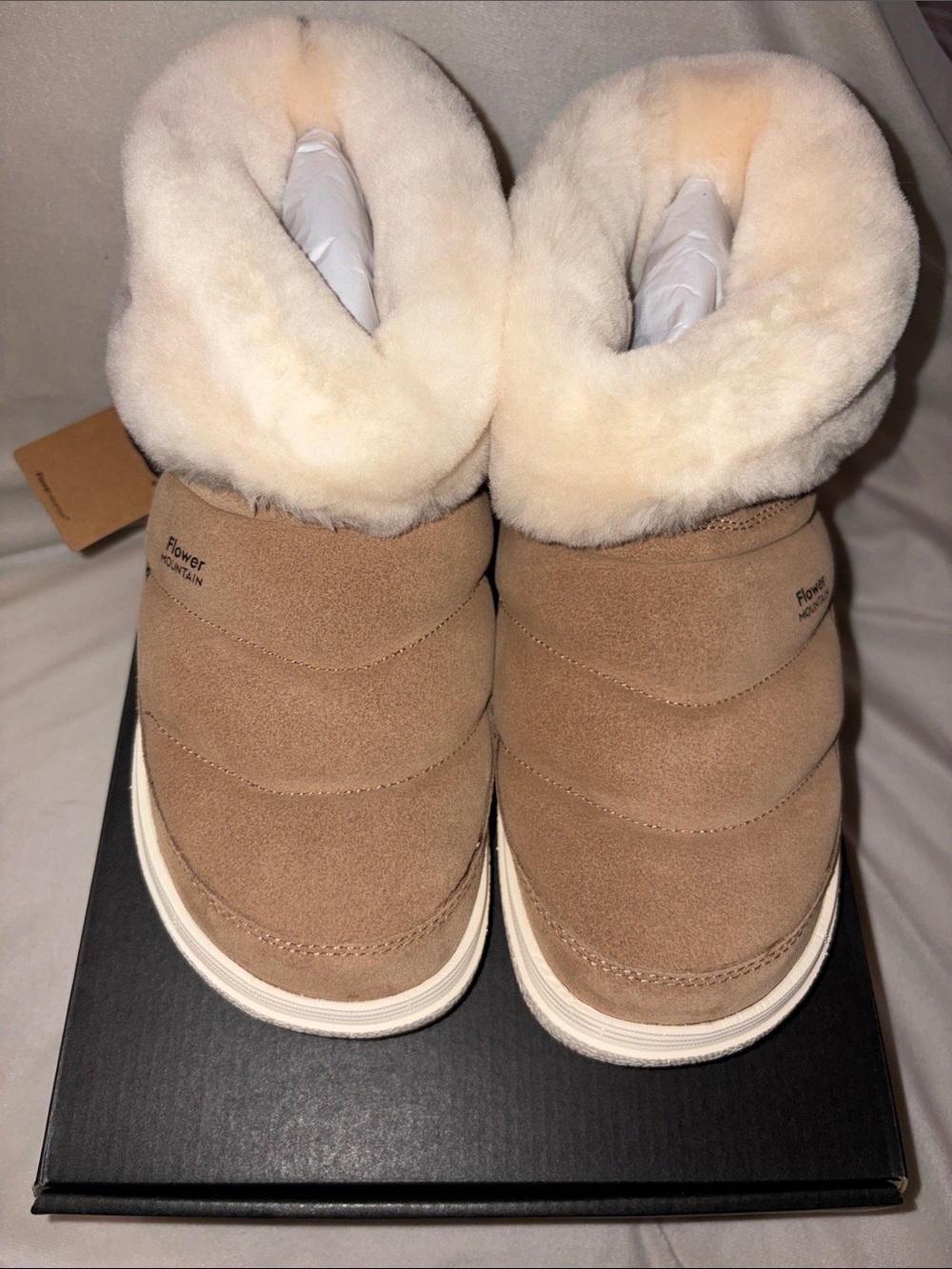NWT Flower Mountain FAMI MID WOMAN
Leather and wool ankle boots - Brown - Picture 9 of 16